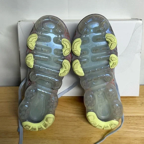 Air VaporMax Flyknit 3 - Picture 5 of 6